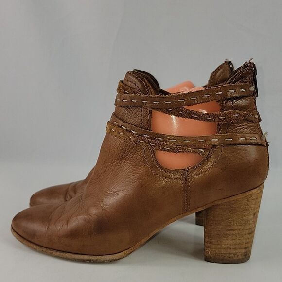 Frye Naomi Pickstitch Shootie Women's Ankle Booties - Picture 6 of 14